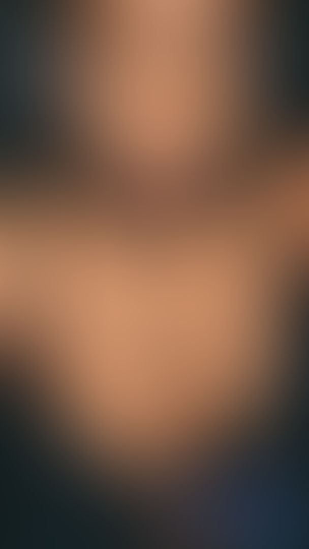 Now wouldn't it be nice if my #boobs managed to slip out my bra?