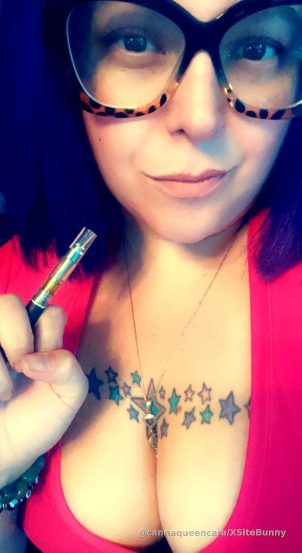 Hot Fat BBW Weed Smoking Goddess 