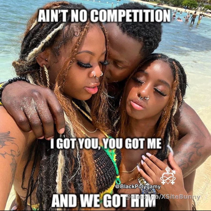 That good poly life one day😌✨