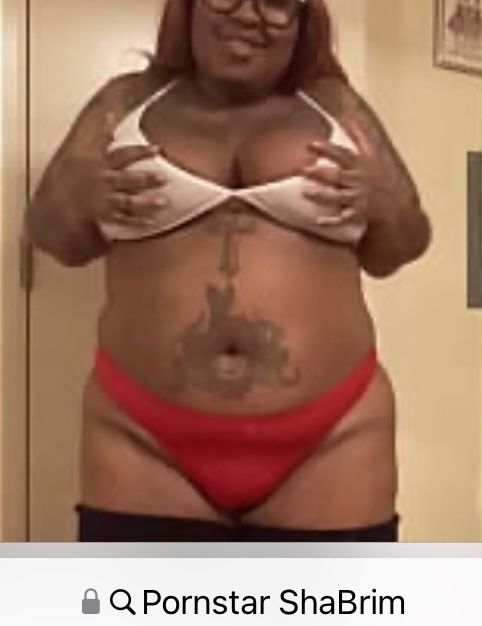 Don’t 4get 2 Stop B And Say Hi Wen I’m Live 🗣