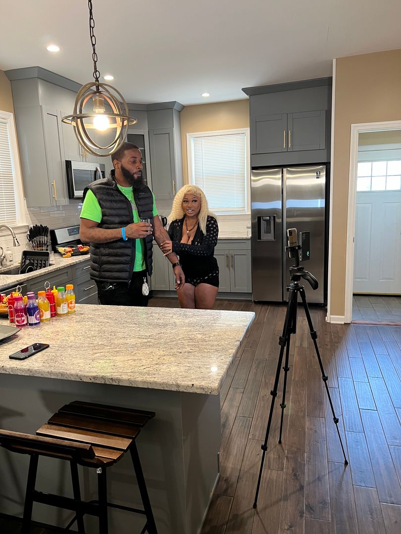 BTS: @thenastymontana and @playboychachii finally collaborate to bring us an awesome porn drama series. Here is a little peek of them doing Reels together while the director gets his shit together 😂