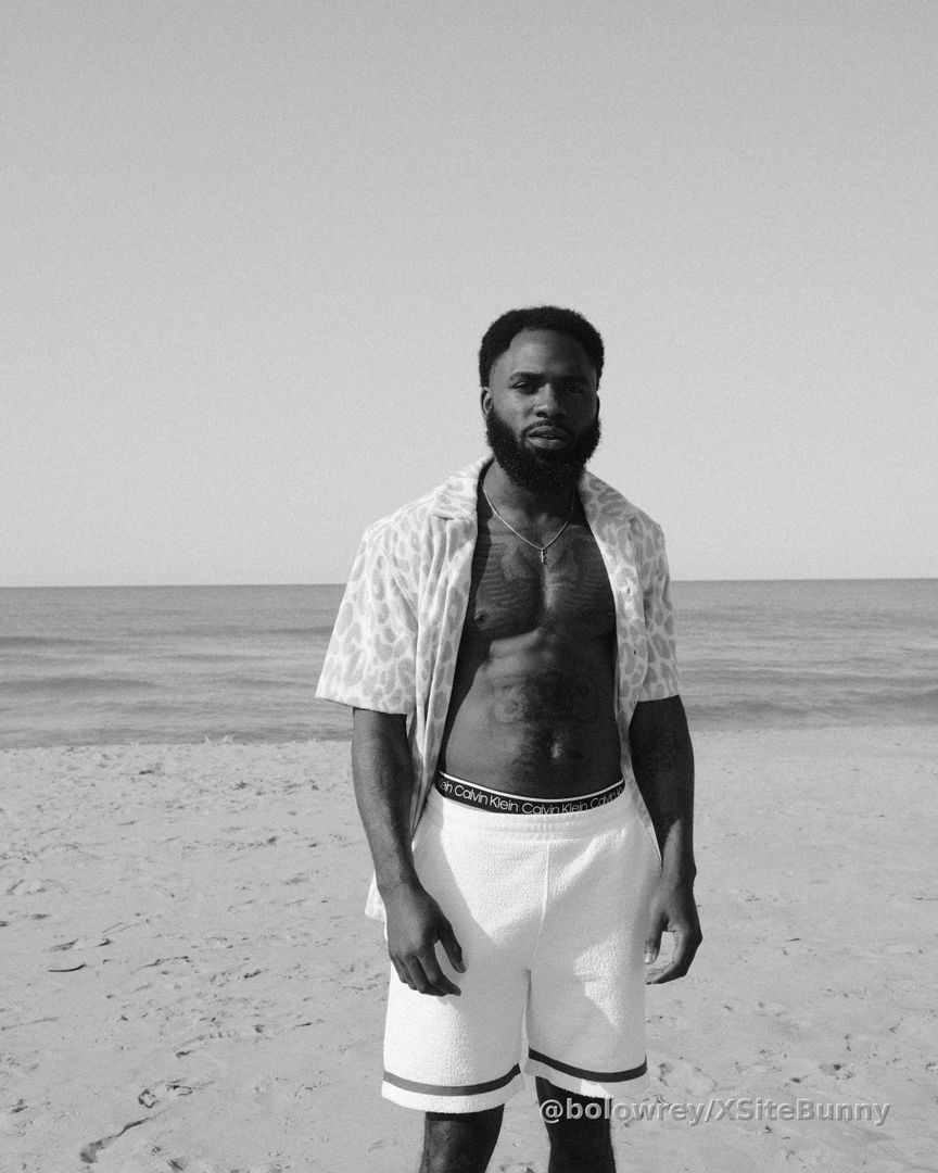 Enjoying my life in the edge 🌊