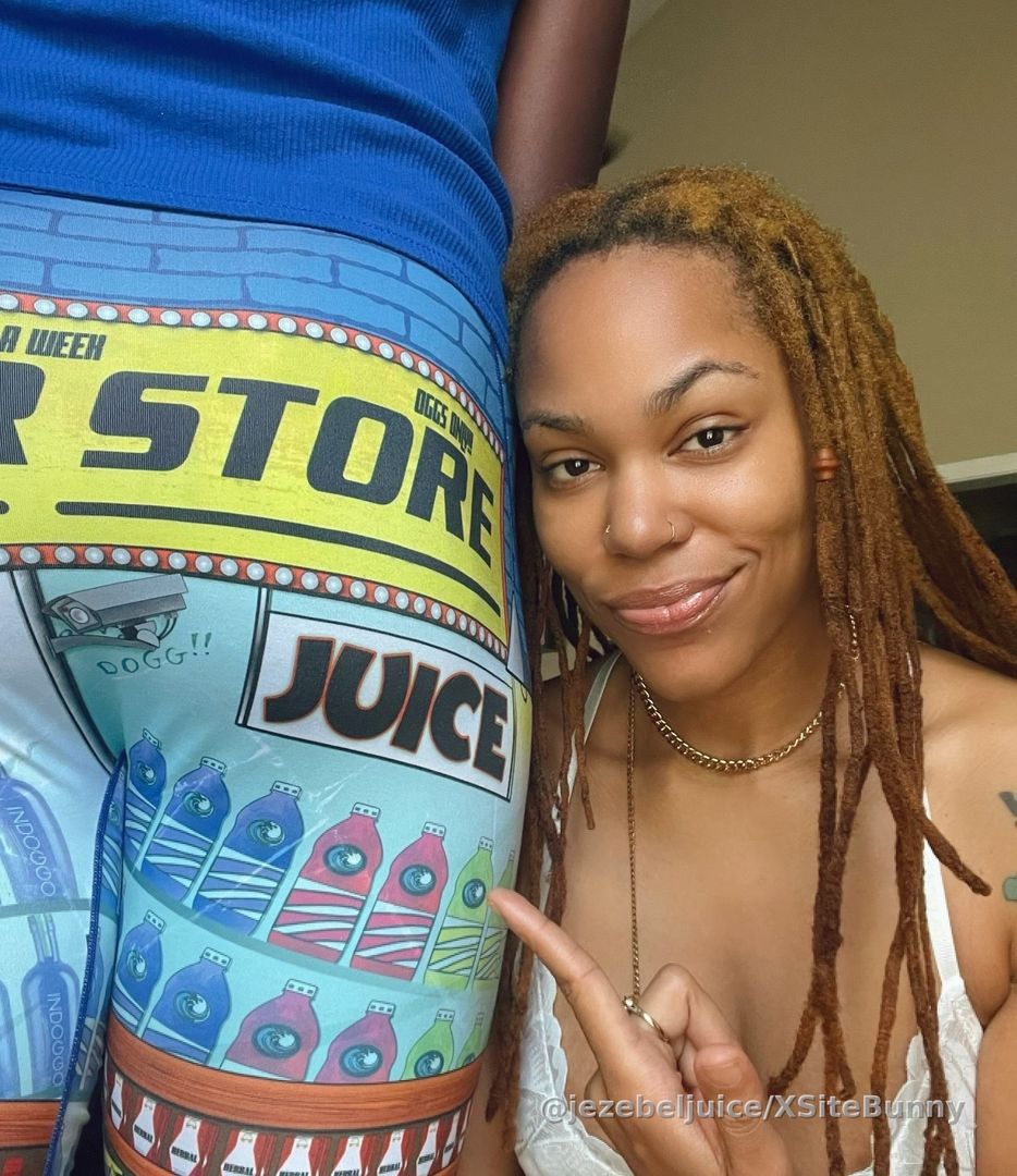 Wear my name on your ass so I know it’s real 🤩😈💦

Full clip coming soon 🔥