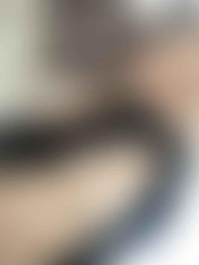 Lazy Sundays 😙 what would you do with me? 😇