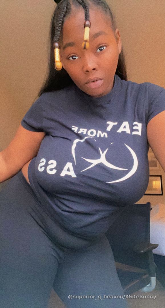 Wouldn’t you just like to put your face so deep in it?! 😩🤤