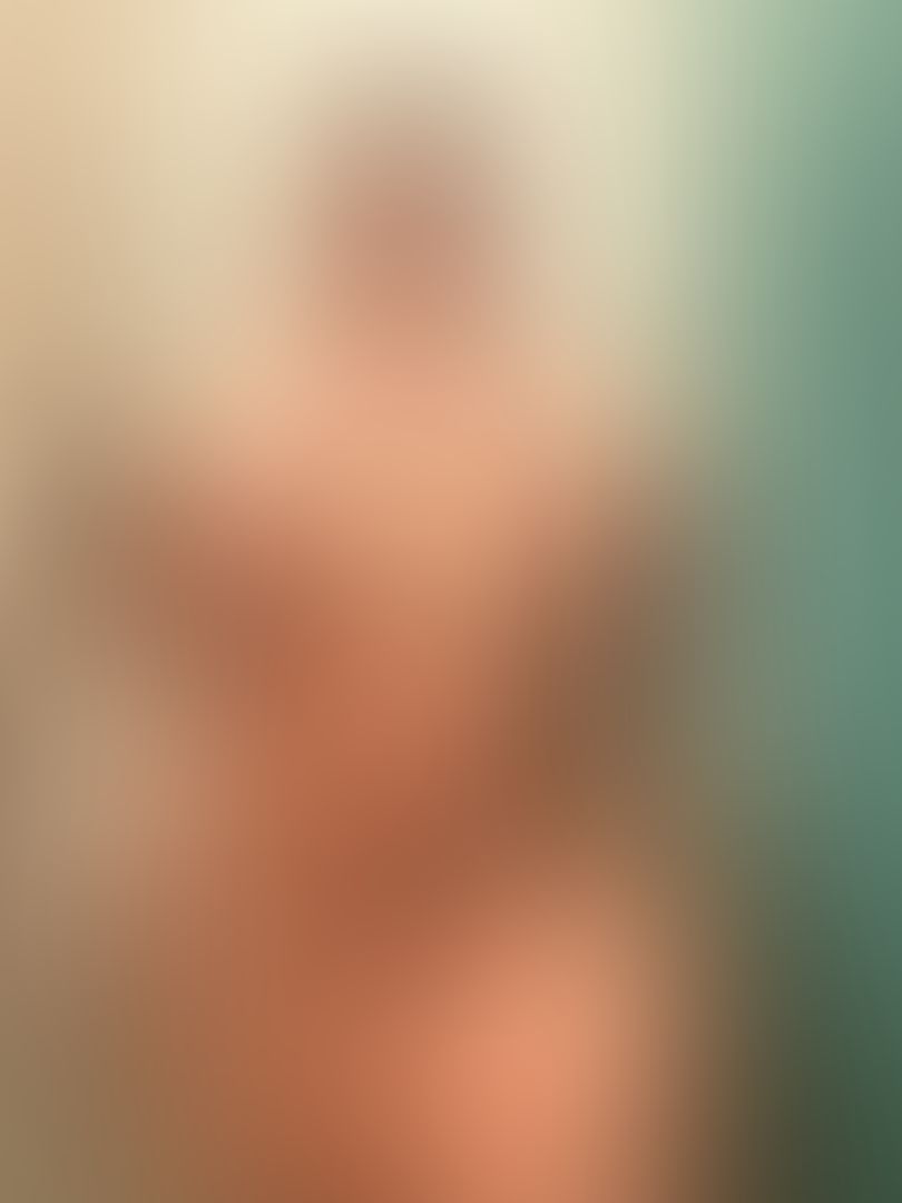 Full nude pictures before shower