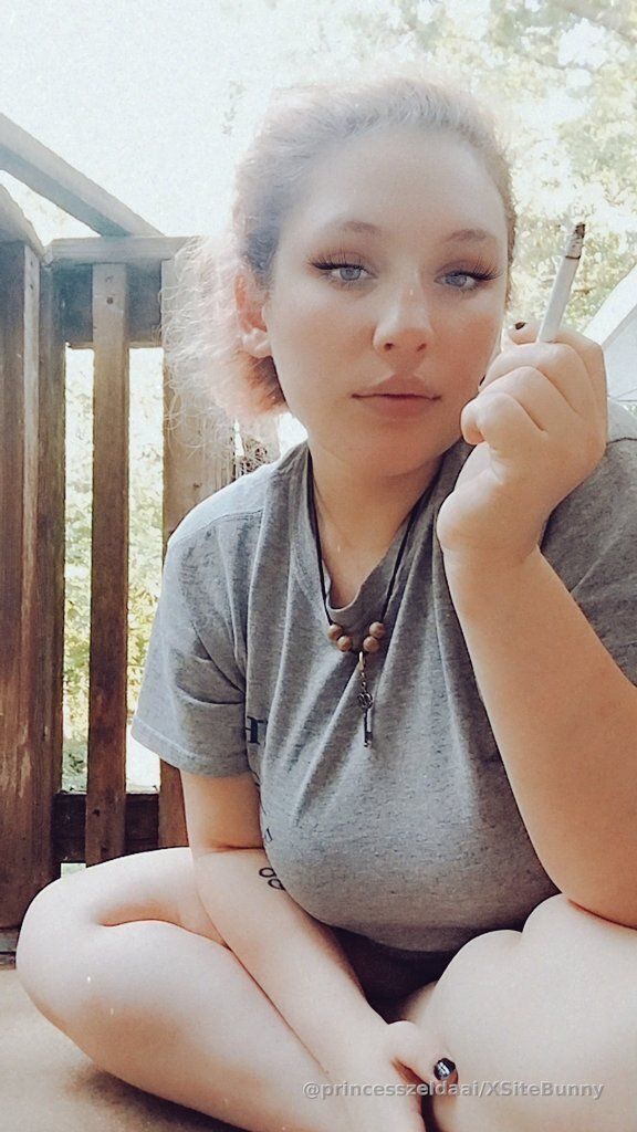 Obsession starts here 🖤🥵