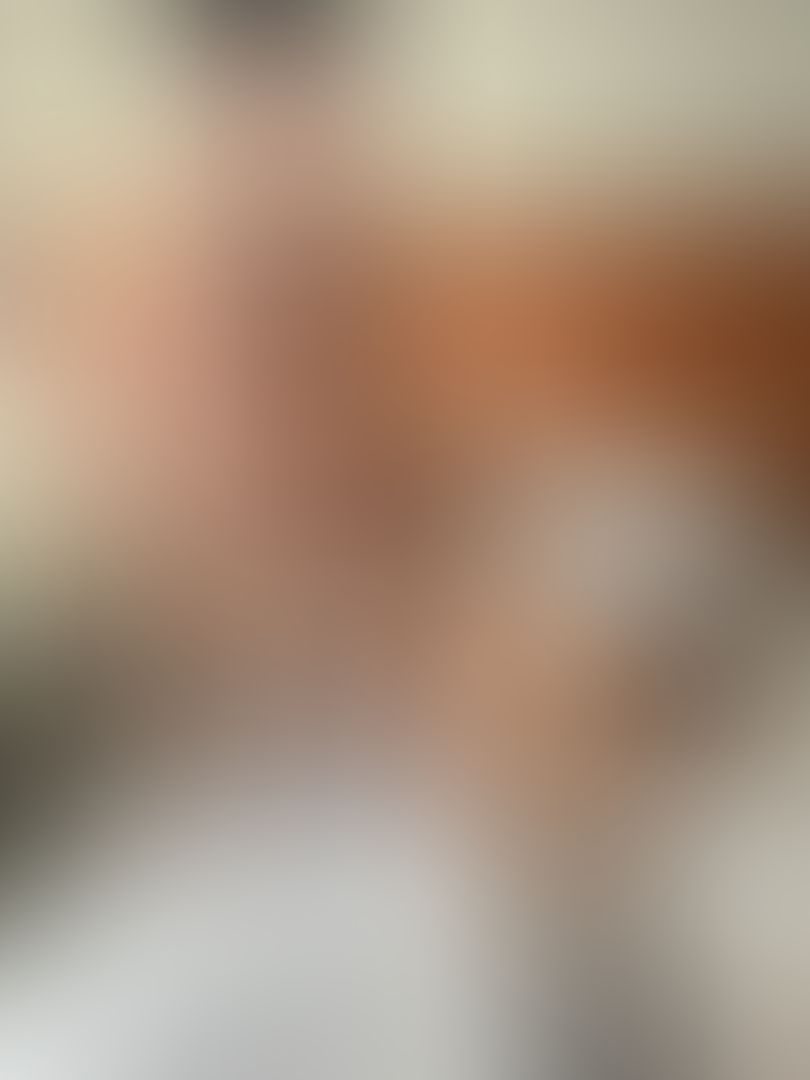 MR red wife and bodyguard 