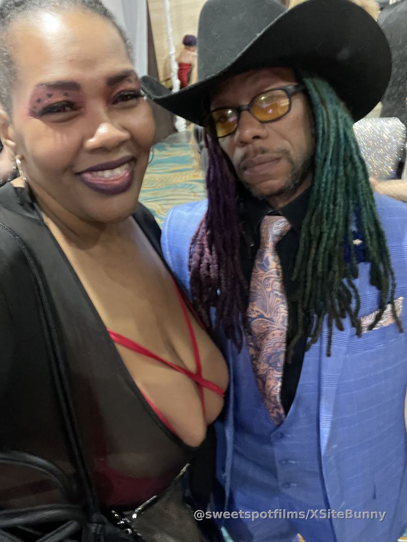 AVN 2023 with @deeheartxxx