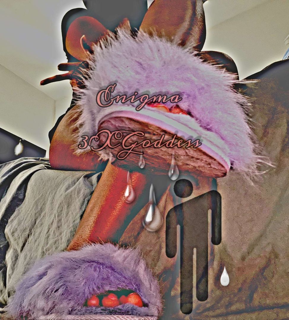 Im so exxxcited to be here... Triple Goddess {Enigma} 
Now accepting $ouls in the form of $$$ 💋