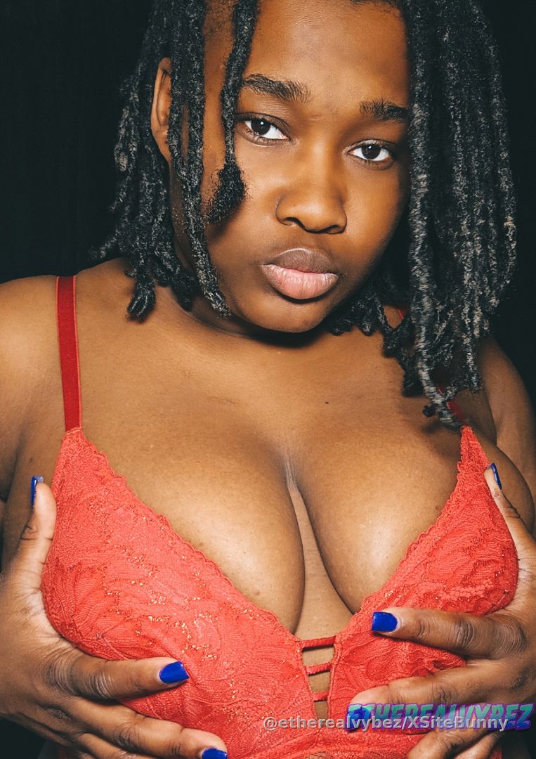 Now who knew red would look so good on me.