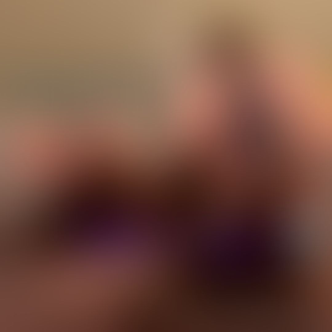 🎥 “Milking my Alpha again”

I may not offer FJs during sessions, but I love doing them in my personal life. Anytime I get to milk my man it’s a good time for me Plus, my feet looks so good wrapped around the dick! I had been practicing reverse for a while and wanted to give him a sample ☔️