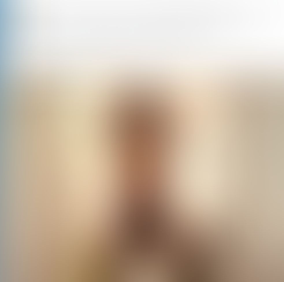 Now that AC is discontinued who should I wear next? Suggestions?