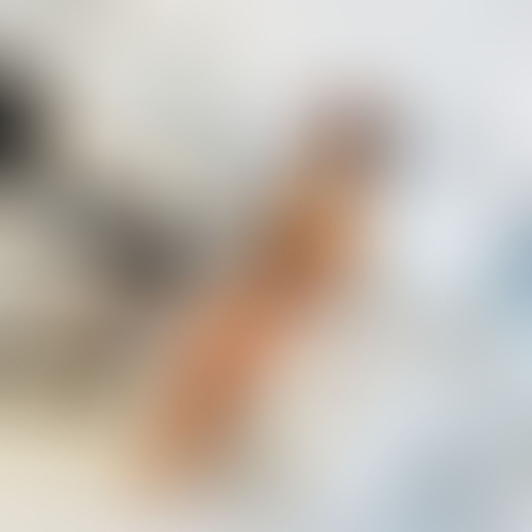 As he pulled my black thong to the side  kissed me and stuffed hisself inside. I couldn’t help but to cry out from the force of his BBC helping me build to a Climax. I couldn’t hold

 I squirted and squirmed 💦💦

POV 