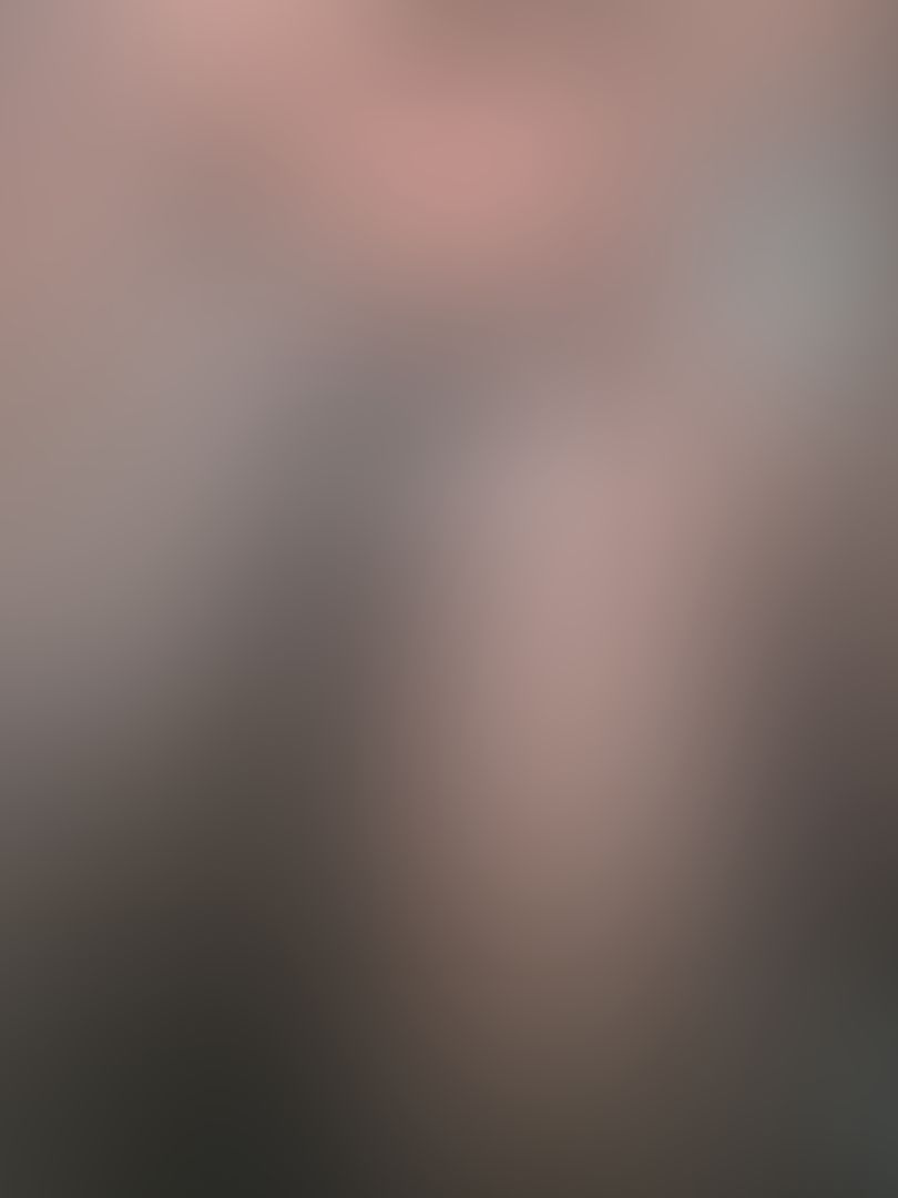 Subscribe to see pink, pay now, don’t think! 