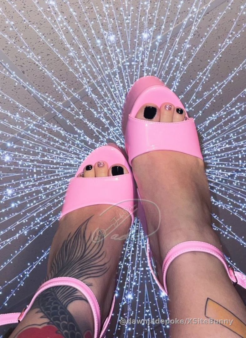 Should I post more pics of my feet?