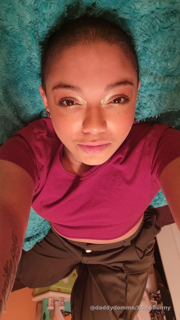 Various photos from #solo #pussypumping sessions 😏💦🍑