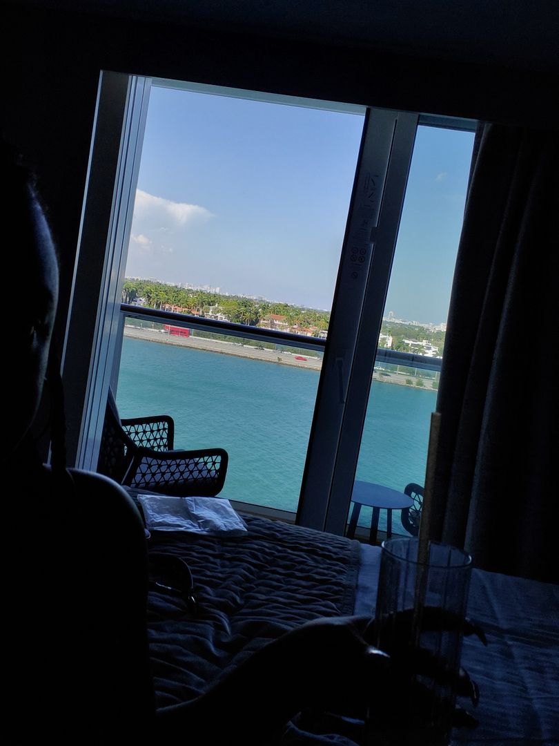 Ahoy, wanna see the view from my balcony?