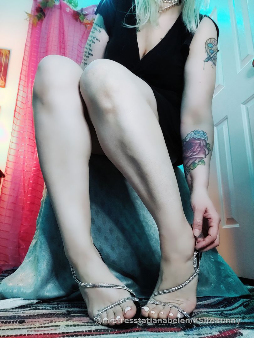 High heels, feet, & long legs, thick quads 