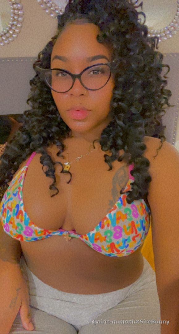 Glasses and a big forehead 😂🥰🥵