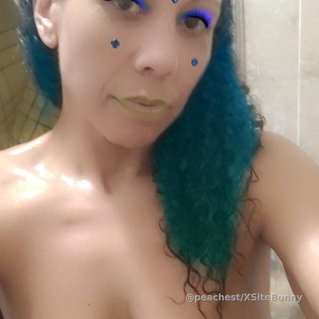 Many Looks, Various Kinks, Always Good Vibes...