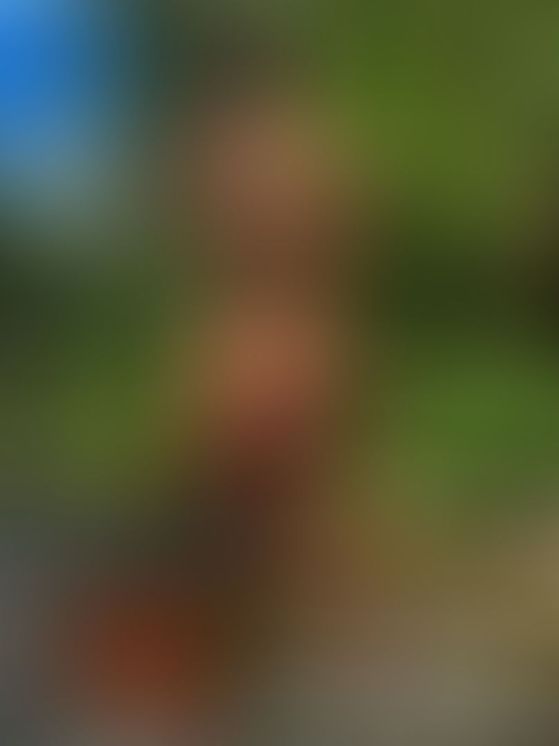 There’s nothing like the sun kissing my skin