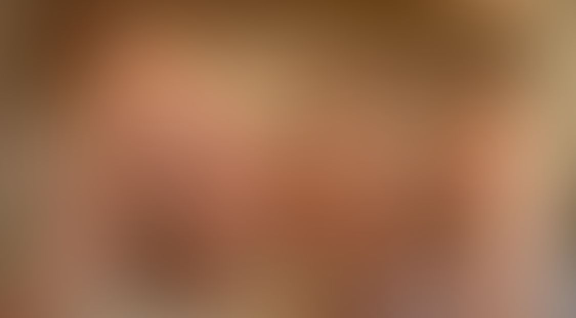 Preggo Masturbating Panty Pee

I am very big and preggo laying on my bed horny. I want you to enjoy watching my growing body while I masturbate in my white cotton panty. I piss while orgasming wetting my panty for you to enjoy my pregnant pee. 