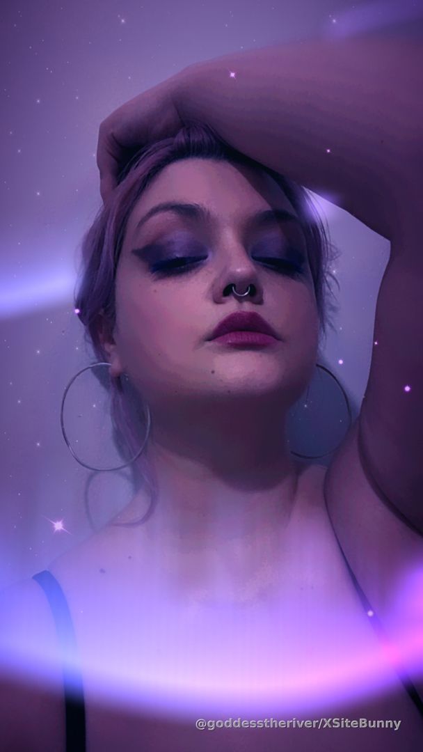 Do I get you all Hot & Bothered? ❤️‍🔥