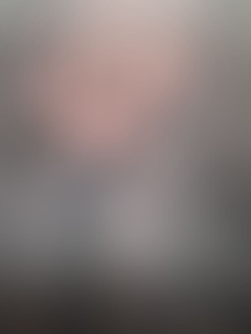 Fresh mani! No color! Subscribers are seeing PINK