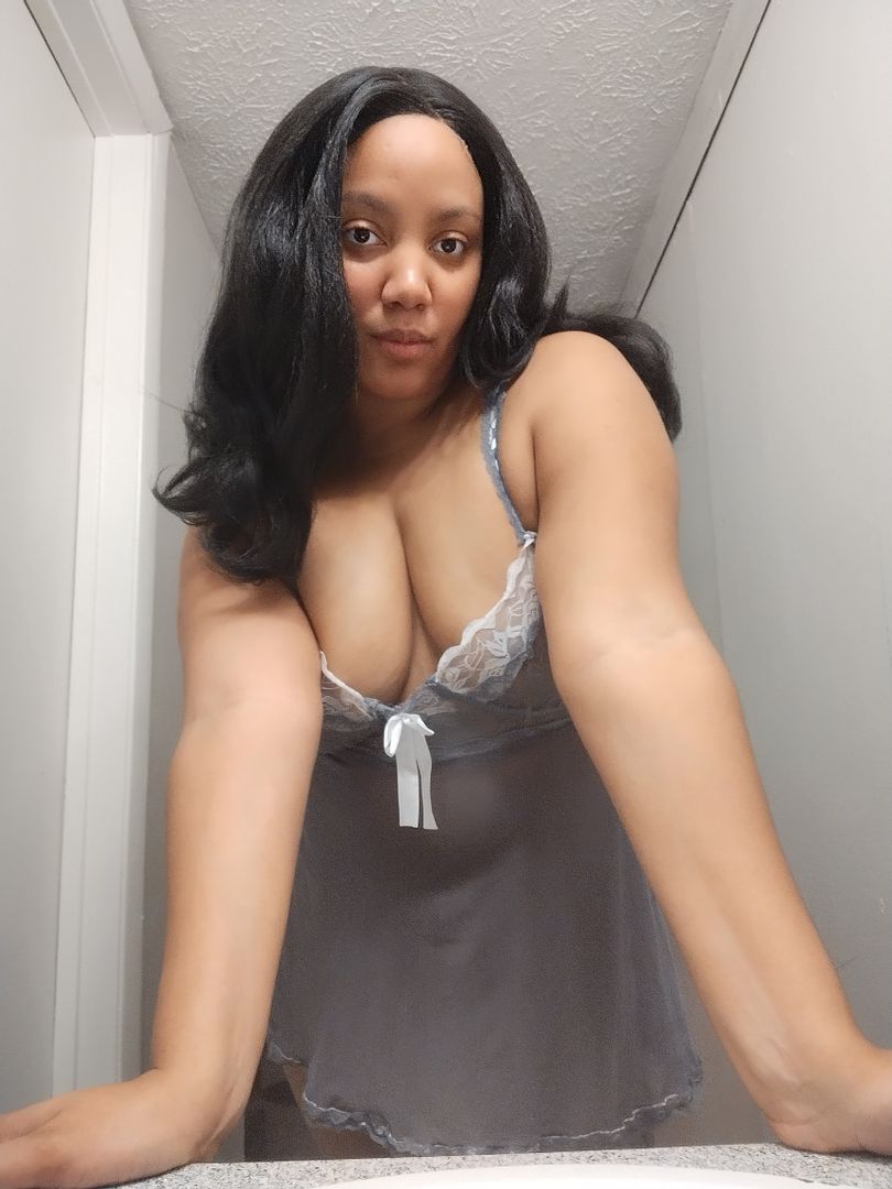 I'm so Fuckin Pretty, Happy Tuesday!