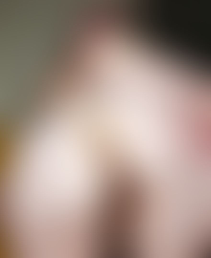 Eat my pussy from behind 