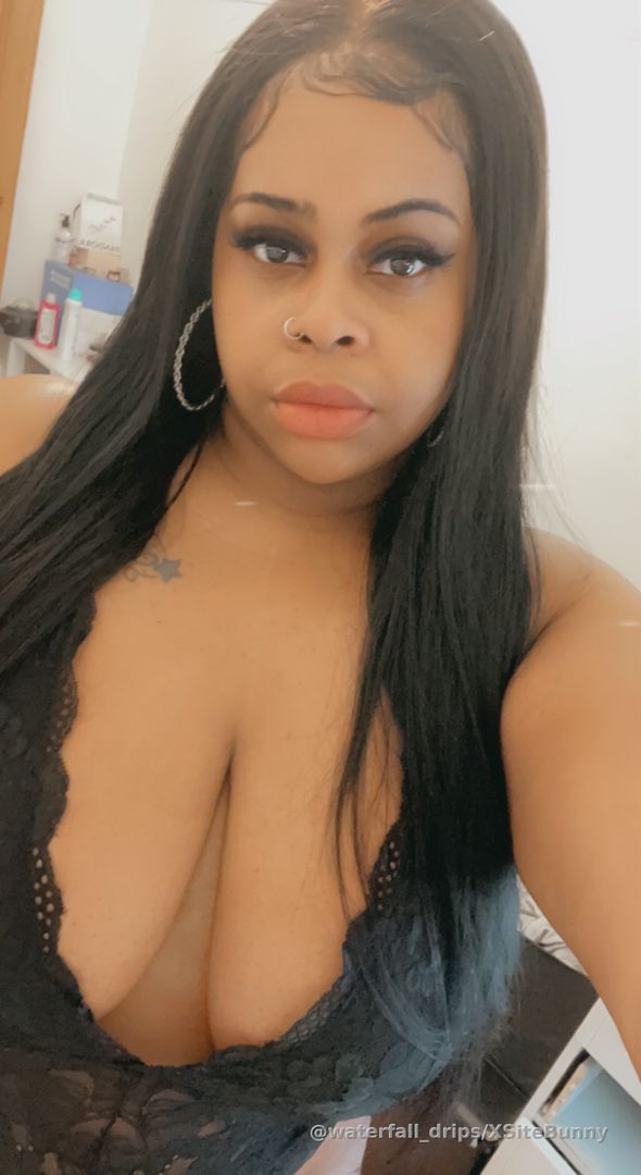 Can I be your dirty little secret? 👀🤫 