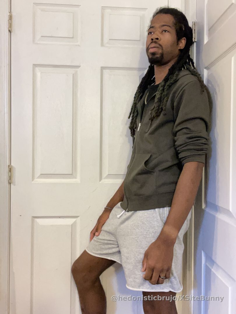 My favorite season! Grey shorts season! 