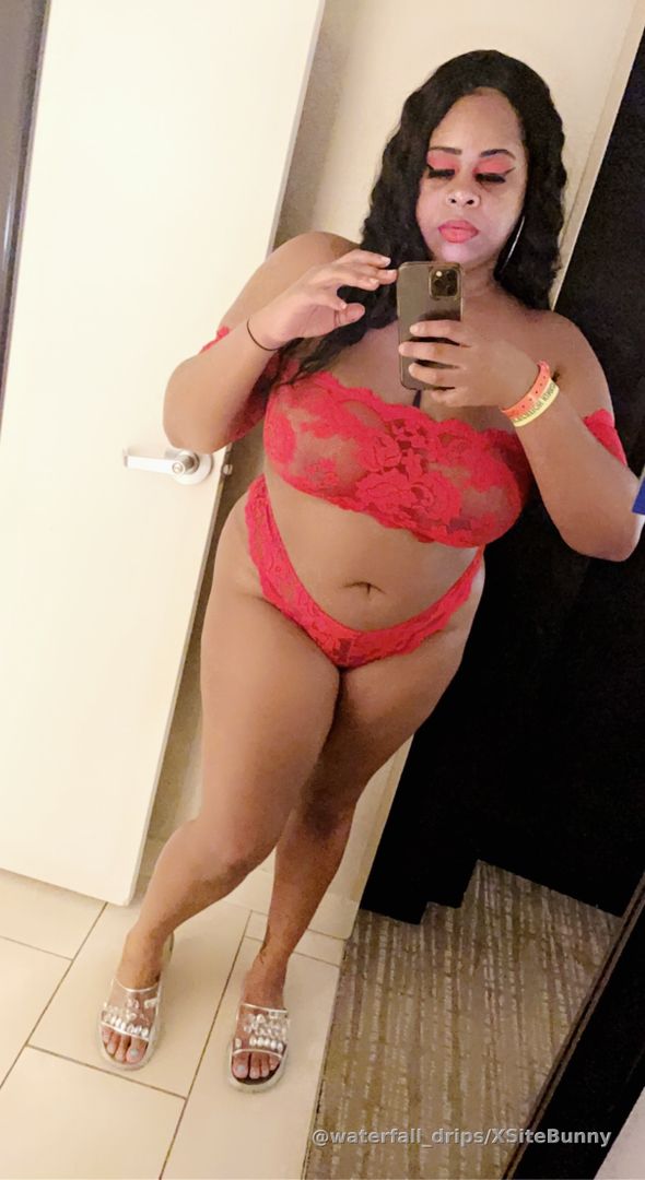 What’s your favorite color baby? ❤️ 