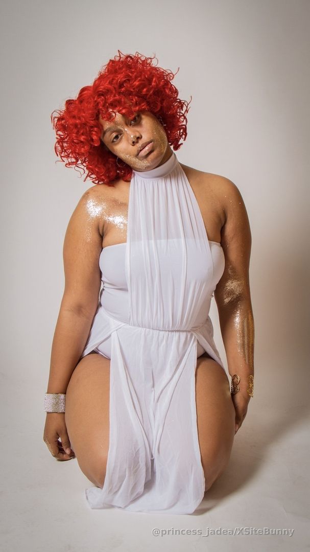 A beautiful red head Princess 👑 