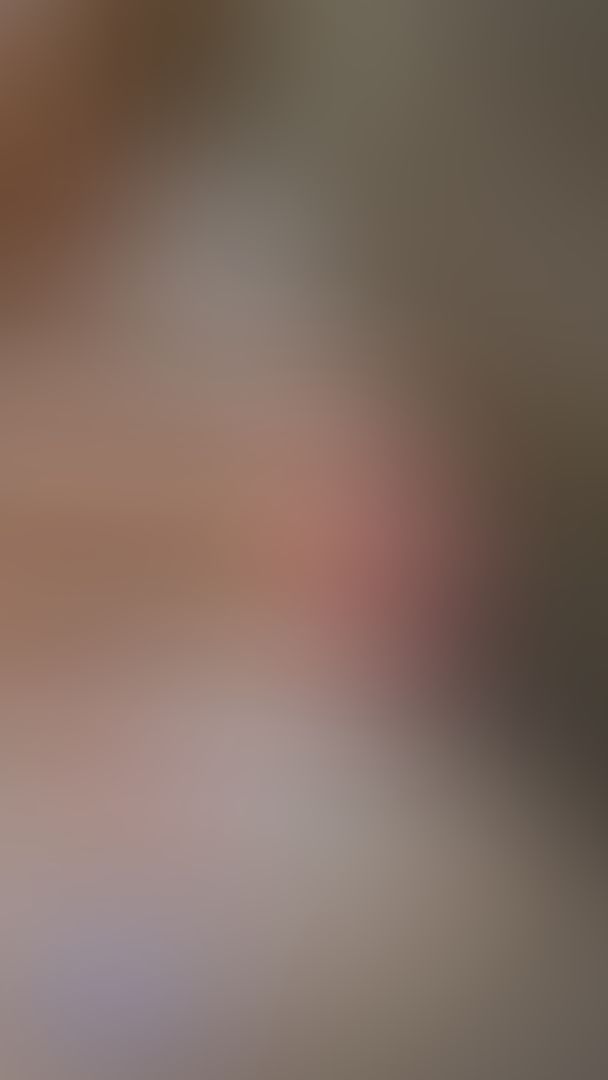 Pretty pussies deserve the world. 