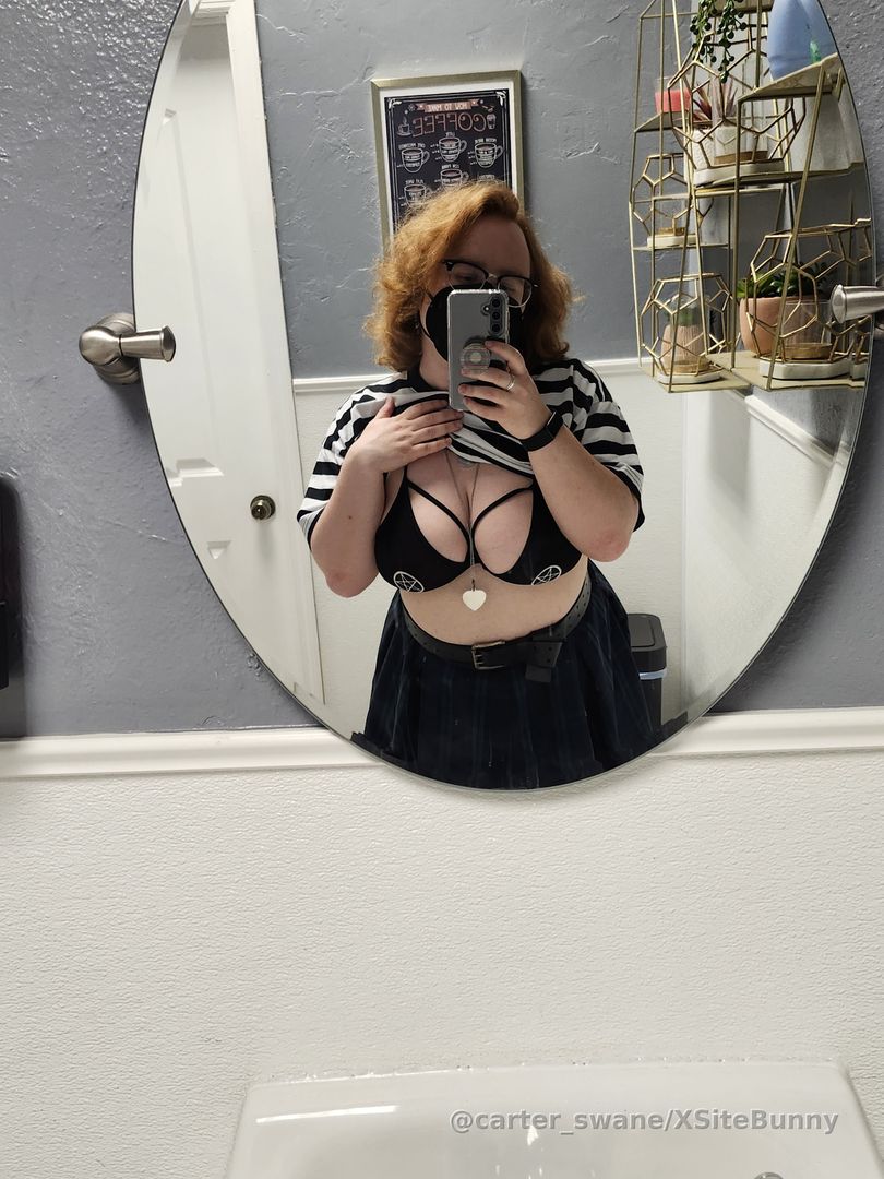 I've been away cause of some health stuff but i finally got some answers! Treatment is happening! 