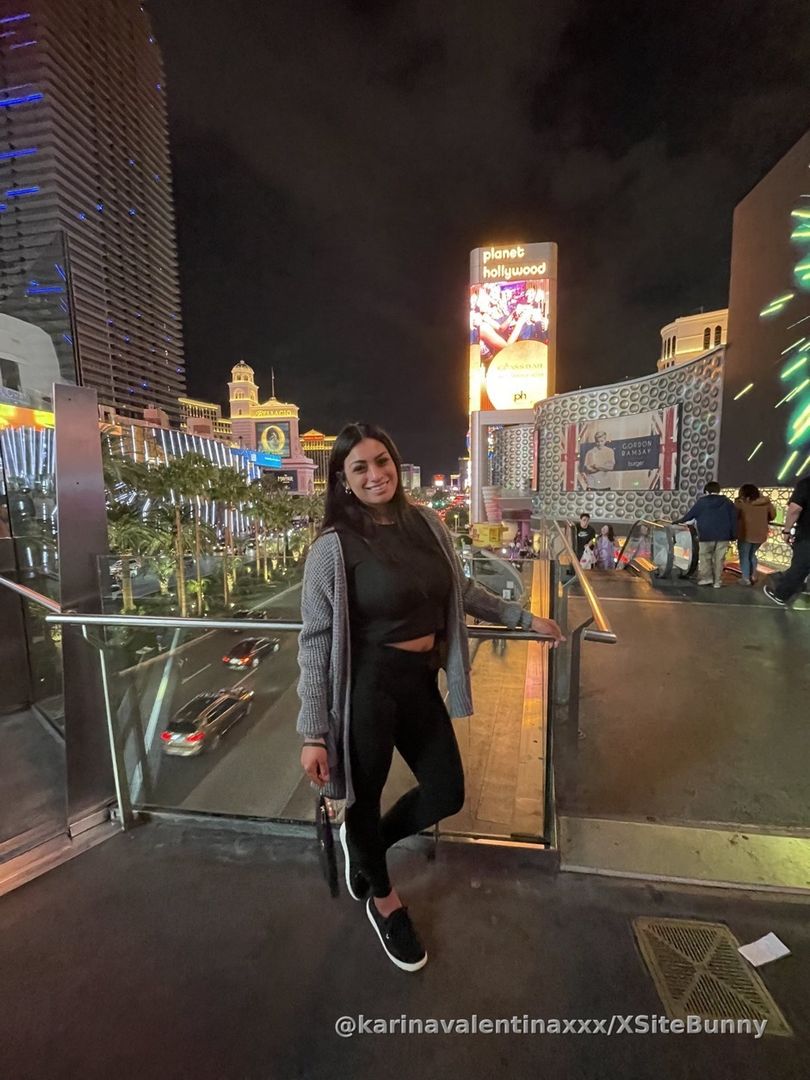 Just a night on the Vegas strip 🤠