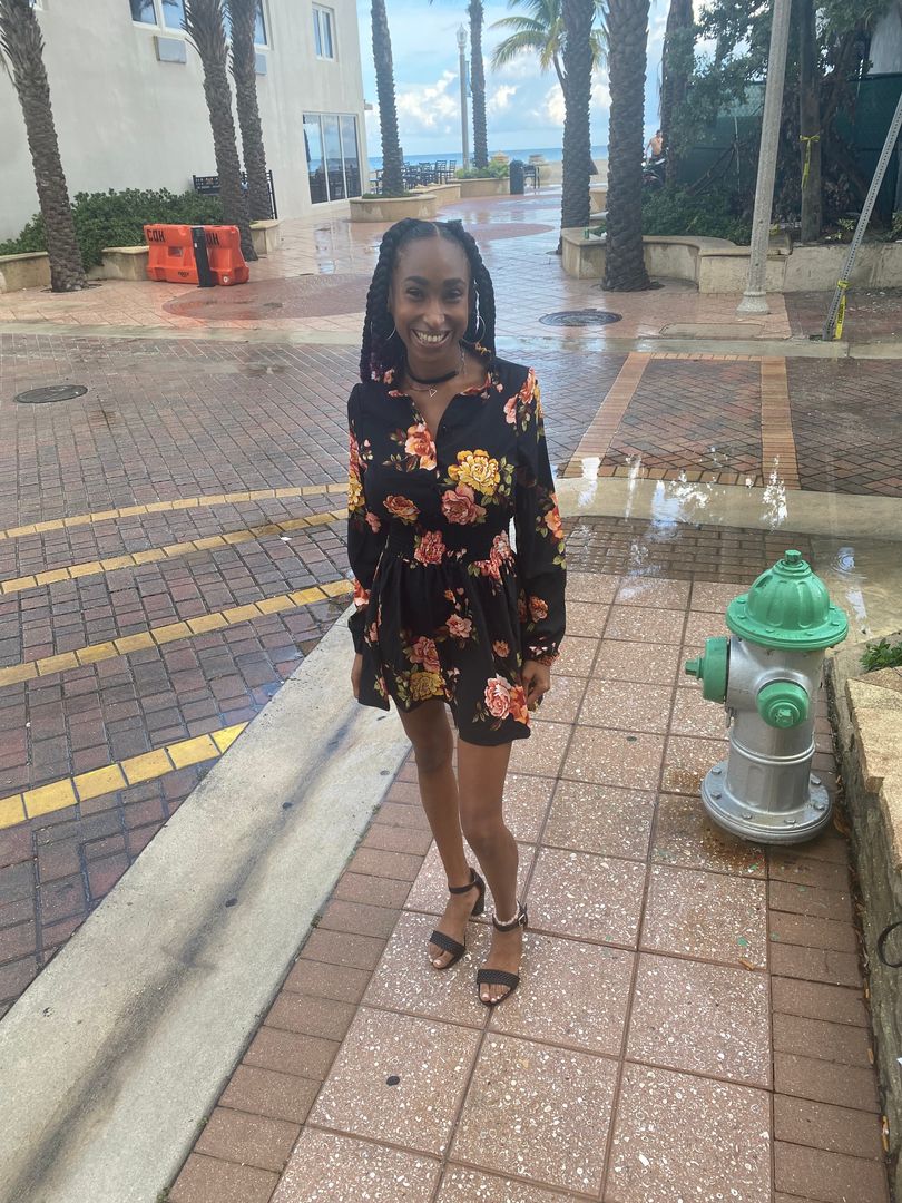 I asked my date to take some pics of me, how did he do? 