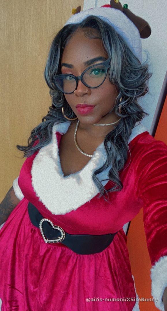 Clause Cosplay was fun 👀🤶🏾