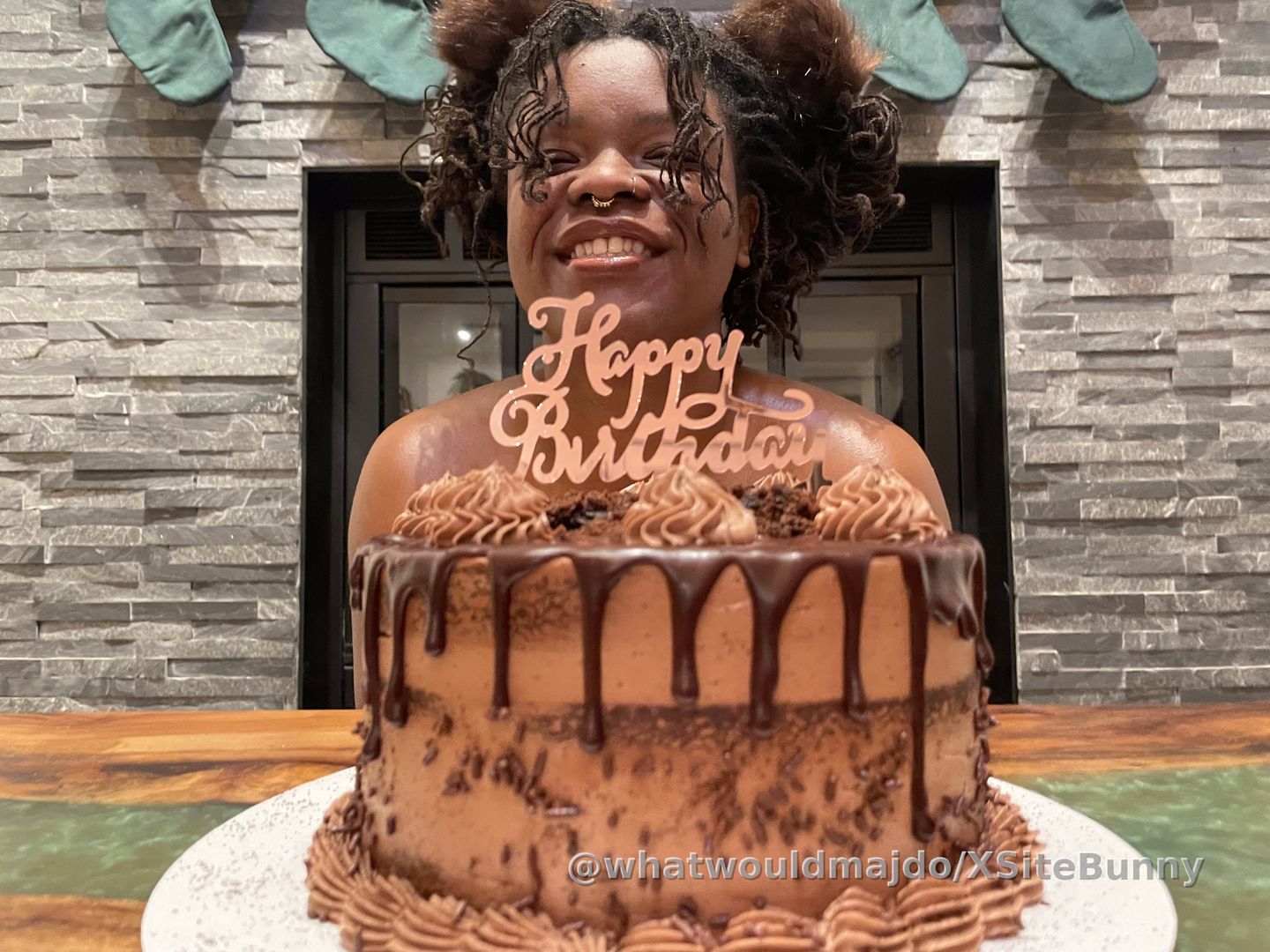 Take a guess what happened to this cake next... 😏 Subscribe to see