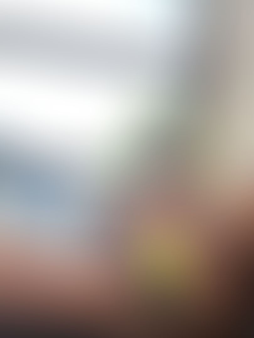 Come fuck me right here so everyone can see 