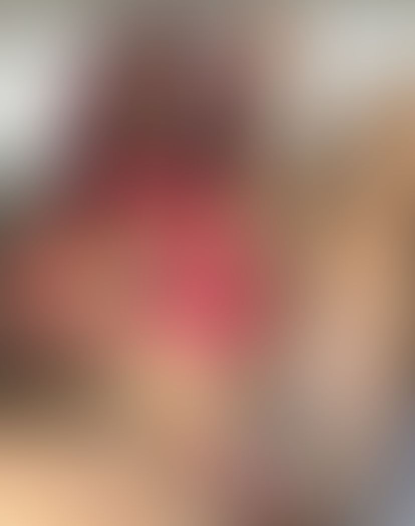 Give my 🐈‍⬛ kitty a kiss 