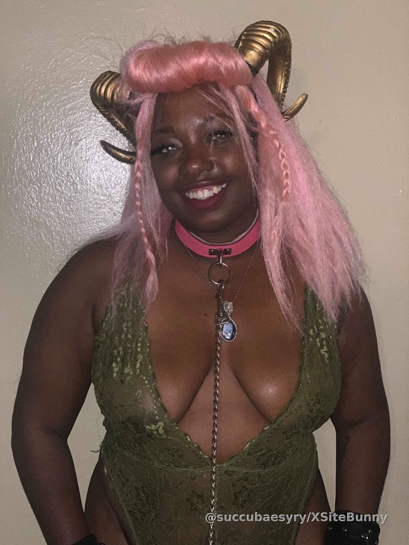 Boooty Shaking From SuccuBae