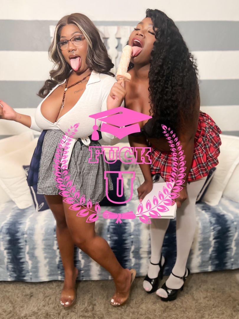 I said teach me daddy teach me all this learning here is by you 💗shot by @diamondtrioent 