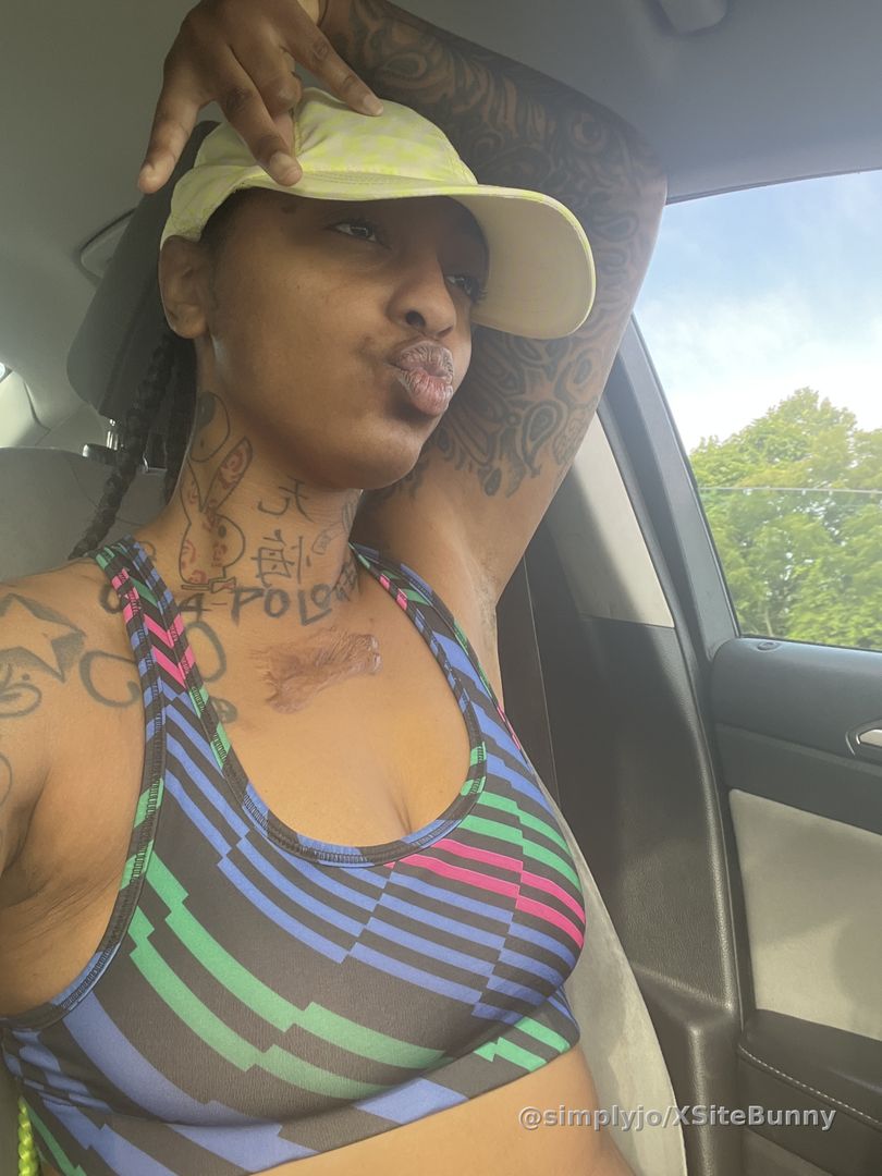 Good moanin if you see it say it back