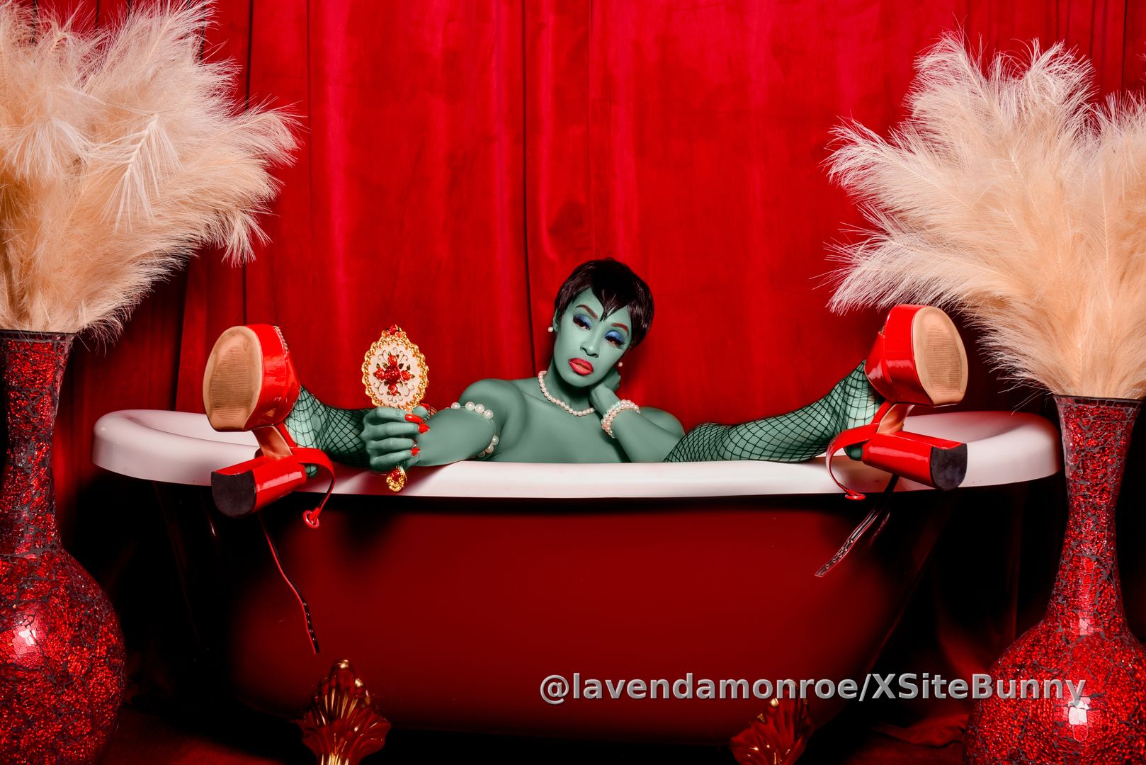 ❤️👽❤️ bday shoot last year...what should i do this year?