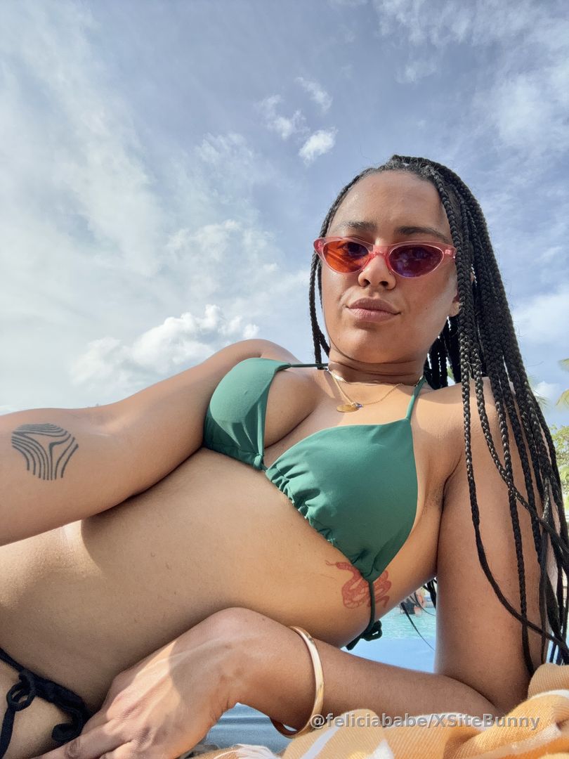 Been taking a break for travel.. happy to be home and back to my babies 🤞🏾🍫