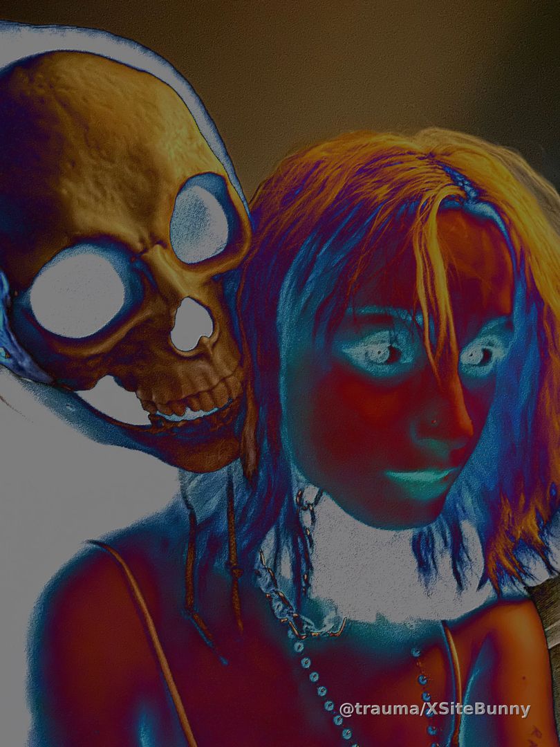 hypnotic 
captive & handler 
chocking, hunted, cnc 