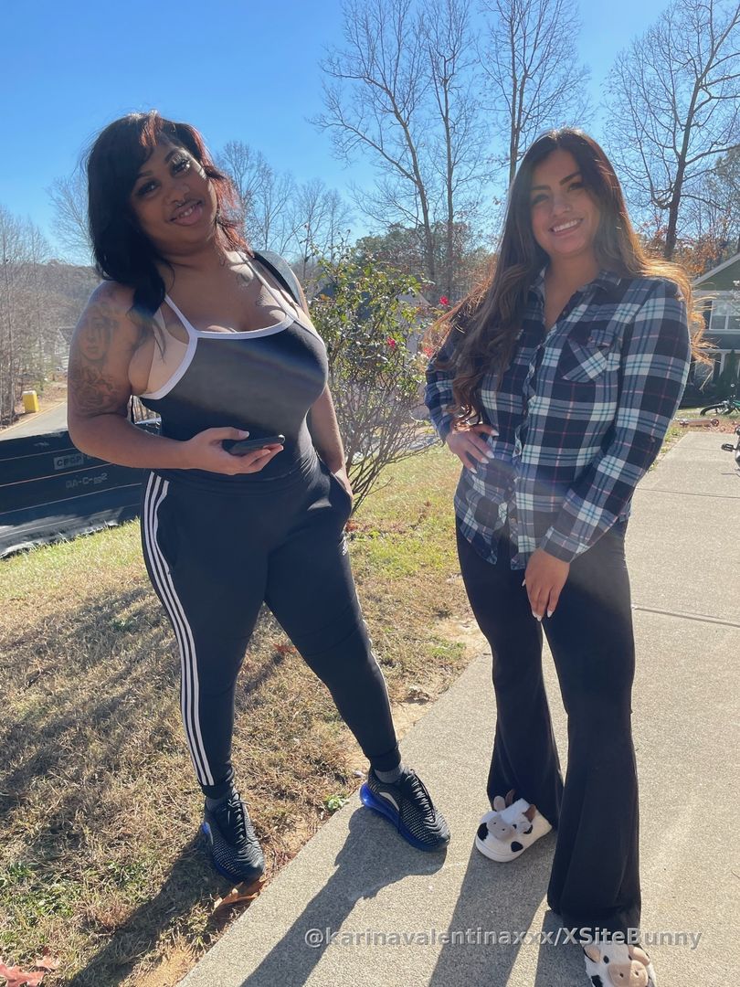 Got two of my favorite things in one pic. My girl @playboychachii and my MooMoos